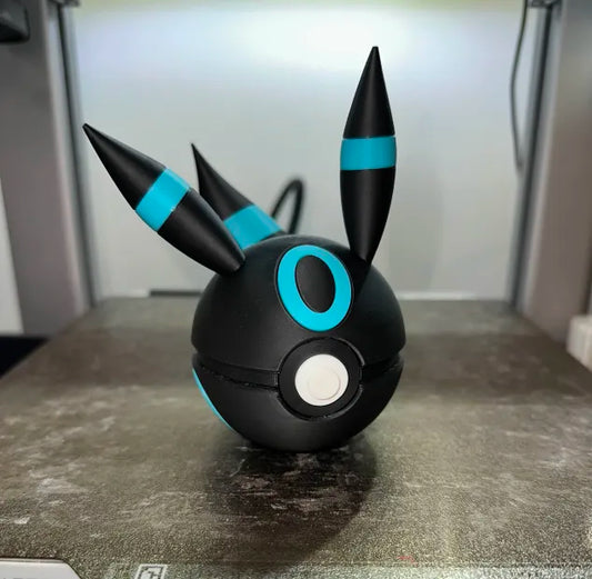 Shiny Umbreon Character Ball